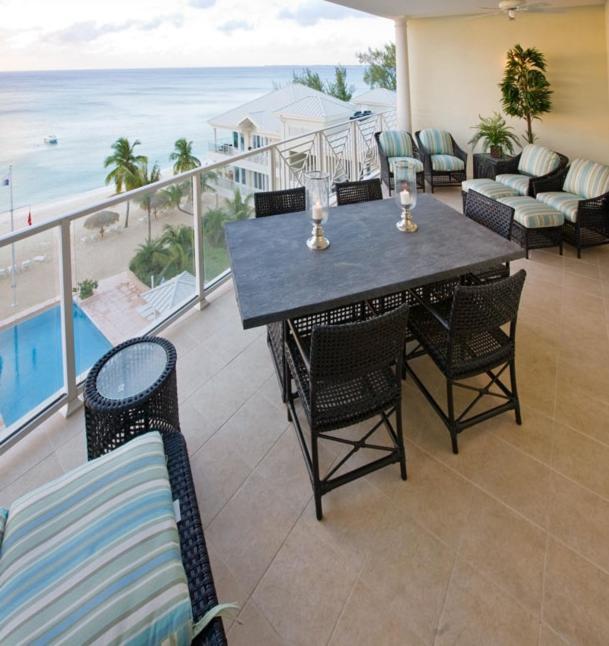 Caribbean Club Boutique Hotel, Grand Cayman Dog City 外观 照片